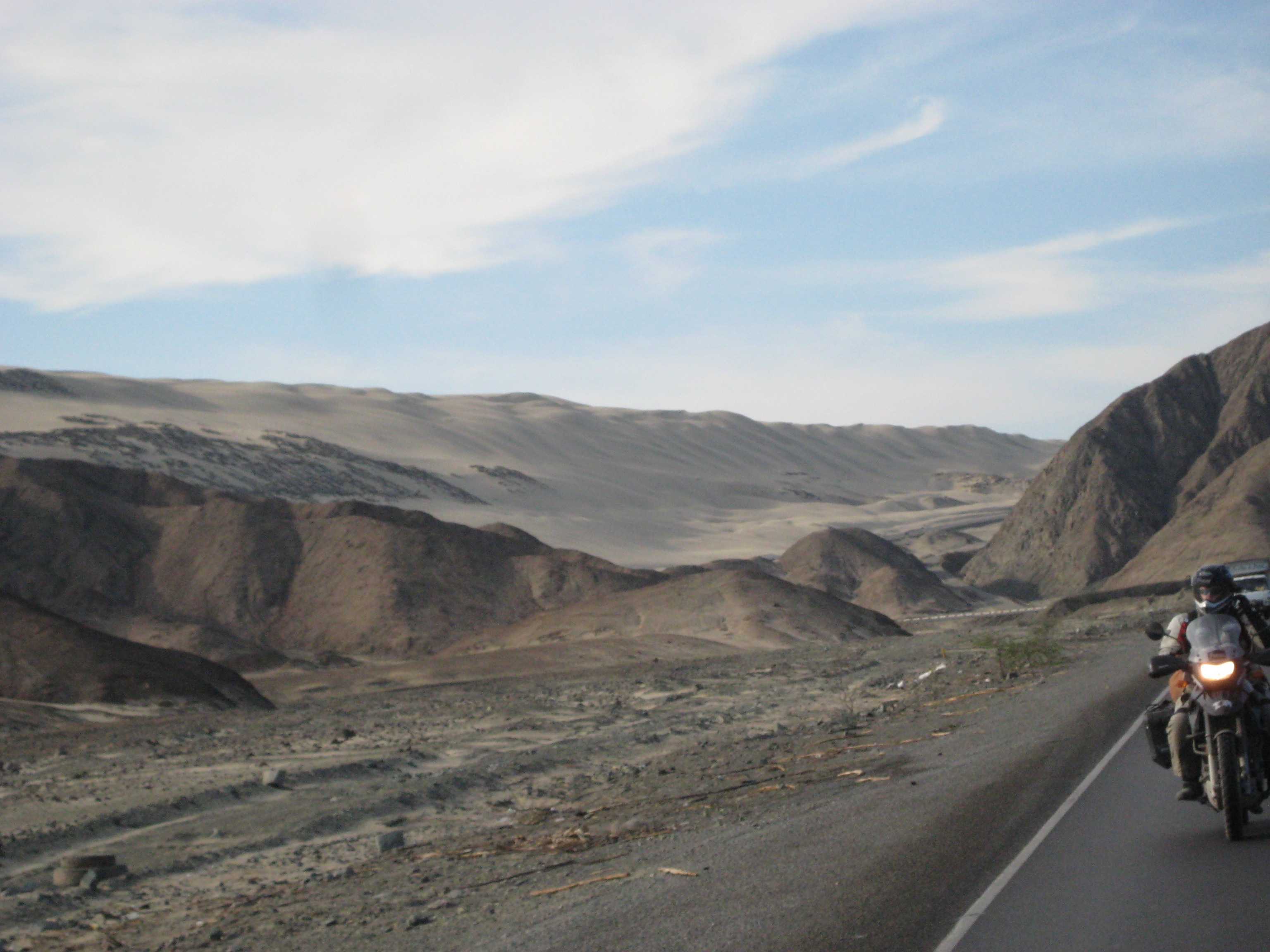 Dachary in the Peruvian desert