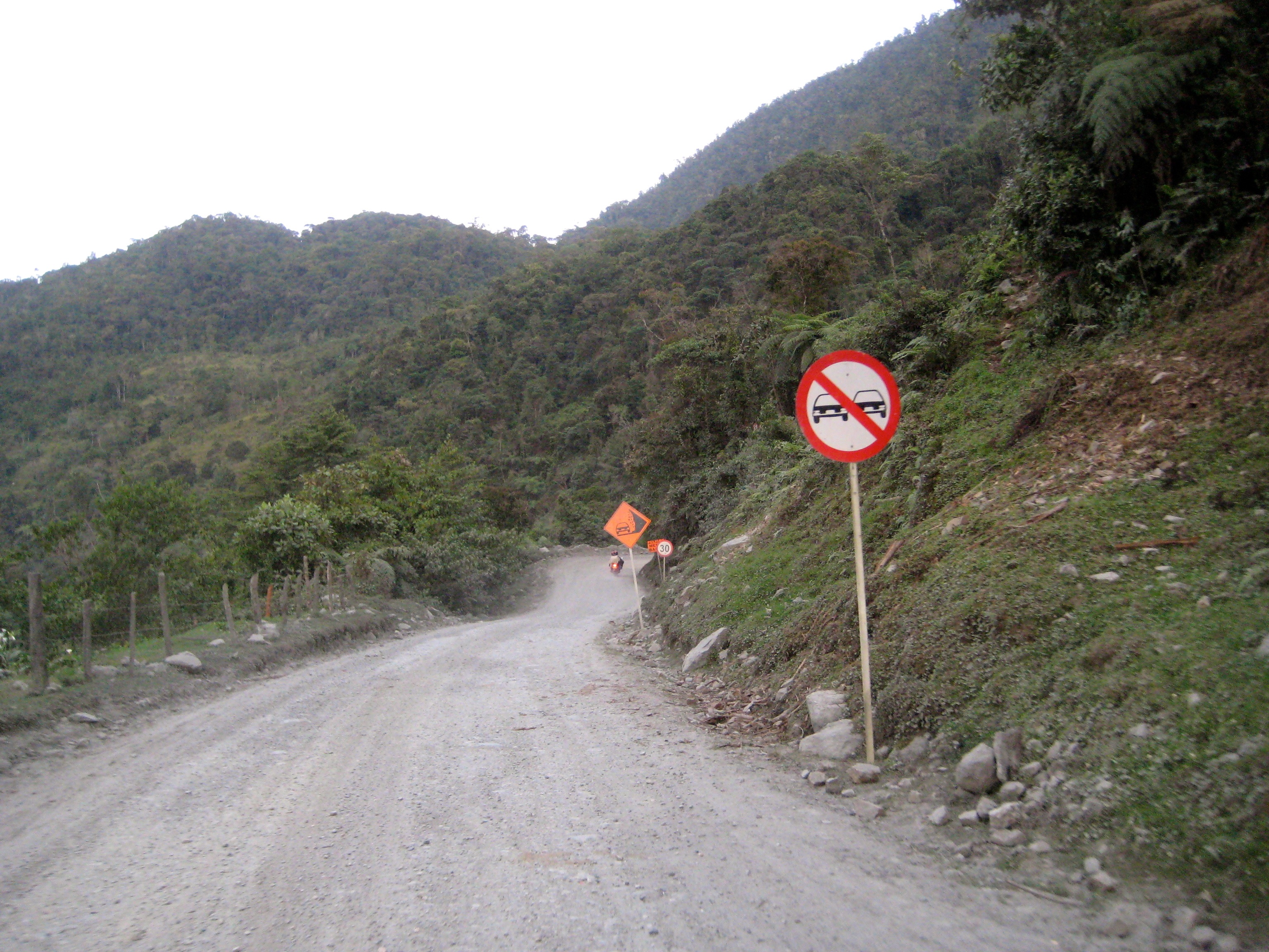 The road from Totoró to Inza