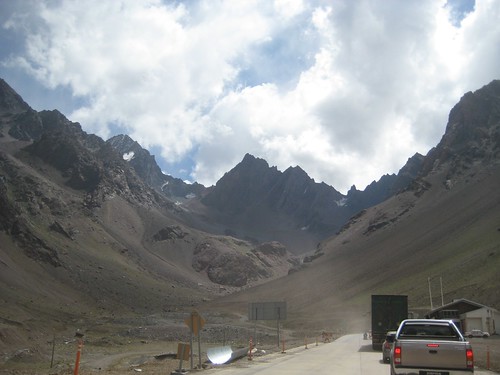 Att the toll booth before the Christo Redentor Tunnel